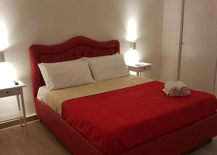 B&B Pompeii Rooms לינה וארוחת בוקר