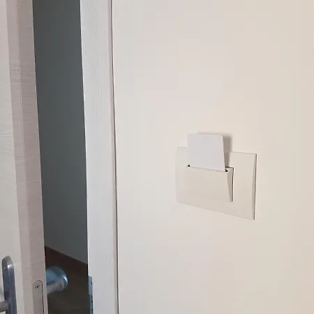 B&B Pompeii Rooms فندق مبيت وإفطار 2*