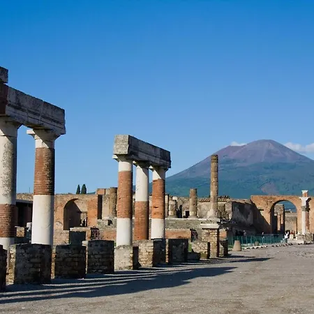 Bed & Breakfast B&B Pompeii Rooms 2*